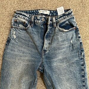 Abercrombie Mom Jeans
